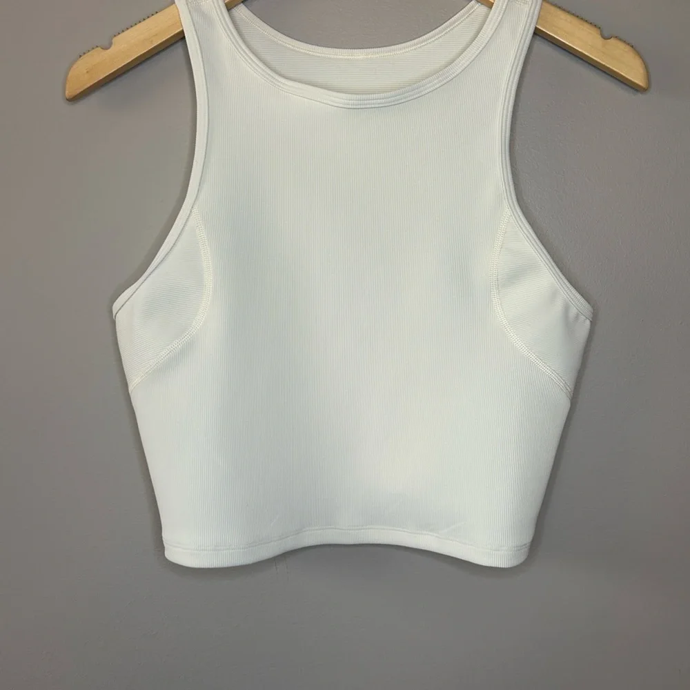 Lululemon Ribbed Contour Racerback Cropped Yoga‎ Tank Top Ivory Cream fits 6/8